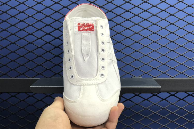 (White/ Red) MEXICO 66 SLIP ON Shoes