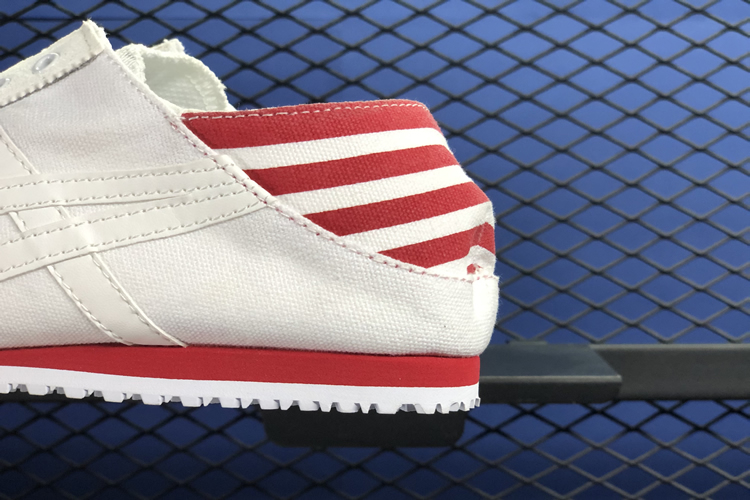 (White/ Red) MEXICO 66 SLIP ON Shoes