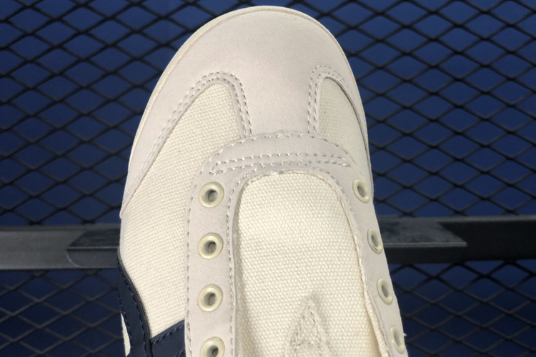 (Birch/ Midnight) MEXICO 66 SLIP-ON Shoes