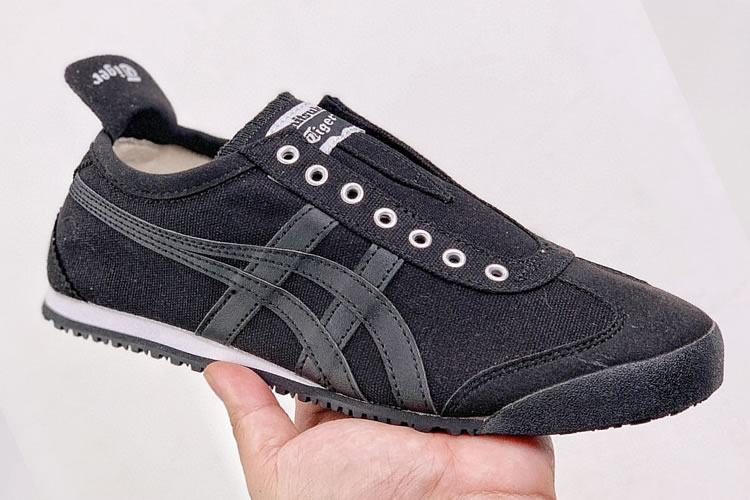 (Black/ Black) Onitsuka Tiger SLIP ON Shoes