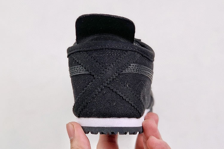(Black/ Black) Onitsuka Tiger SLIP ON Shoes - Click Image to Close