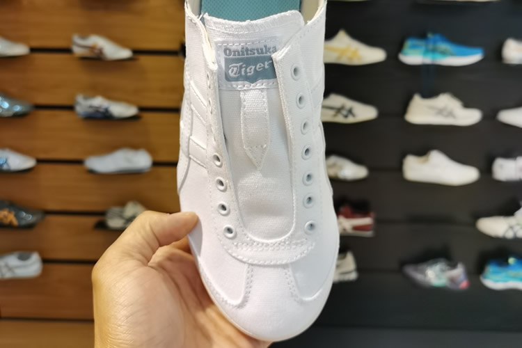(White/ Printing) Onitsuka Tiger Mexico 66 Slip On Shoes