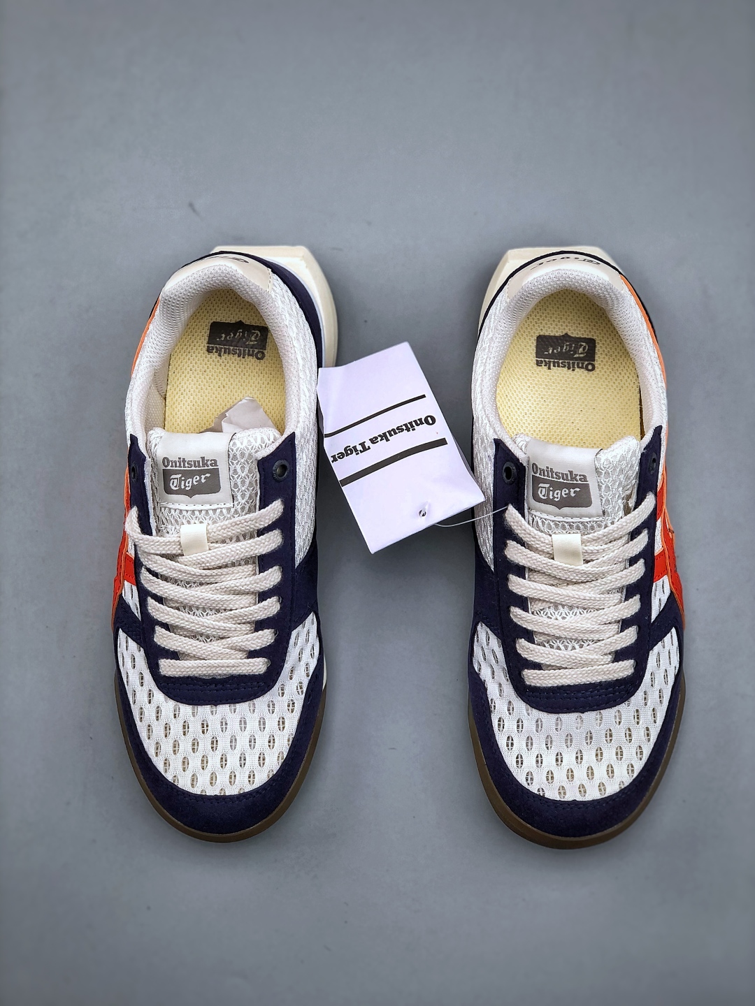 (Cream/ Vermillion/ Tomato) Ultimate 81 EX Shoes
