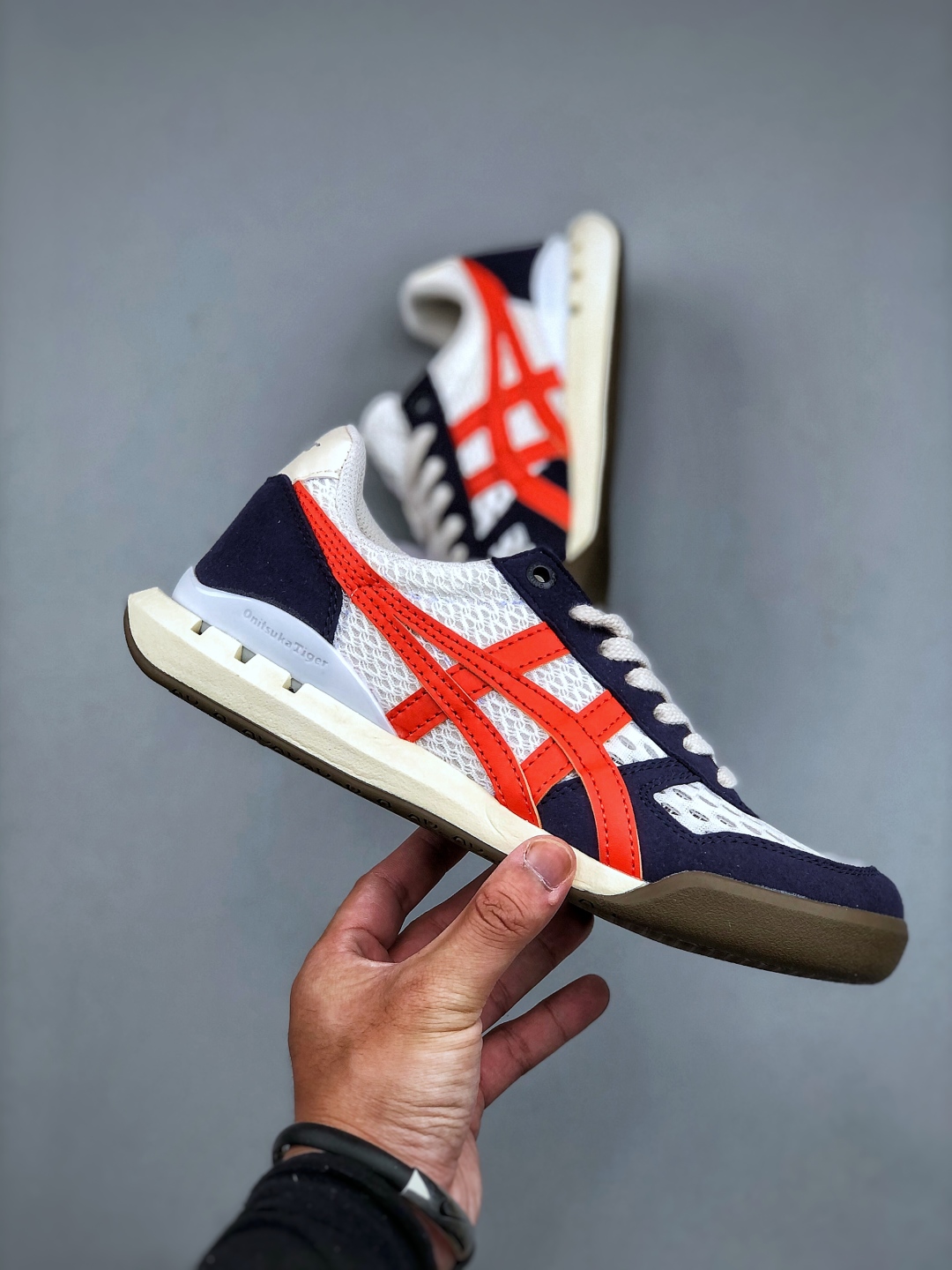 (Cream/ Vermillion/ Tomato) Ultimate 81 EX Shoes