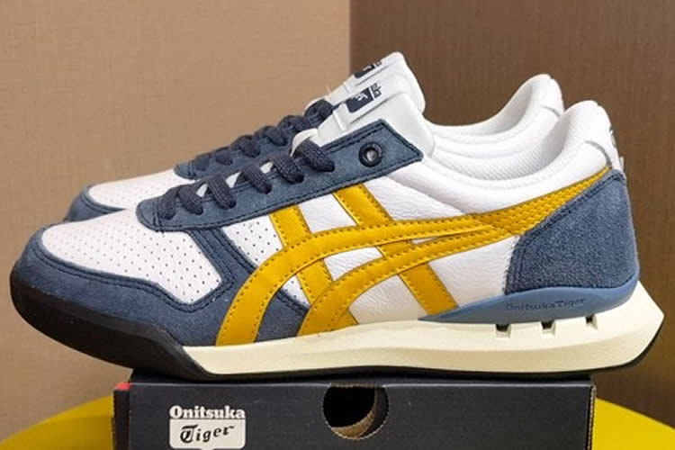 (White/ Golden Glow) Onitsuka Tiger Ultimate 81 EX Shoes